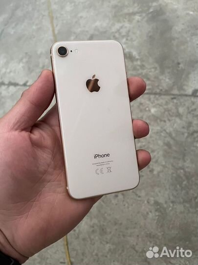 iPhone 8, 64 ГБ