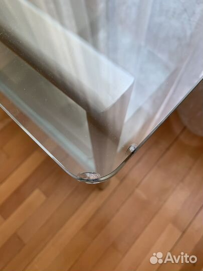 Стеклянная тумба для TV.Фабрика Calligaris