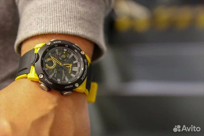 Часы Casio G-shock GA-2000-1A9