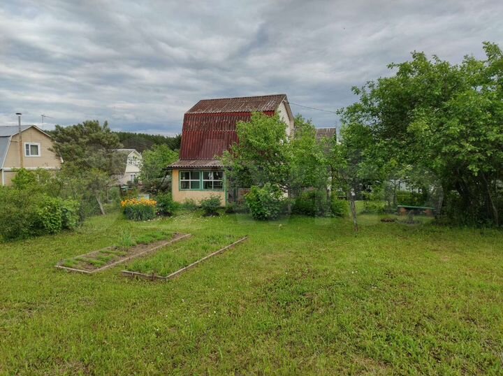 Дом 32,5 м² на участке 10 сот.