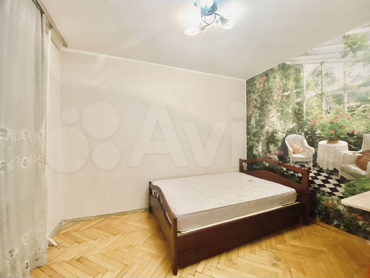 2-к. квартира, 42 м², 4/12 эт.