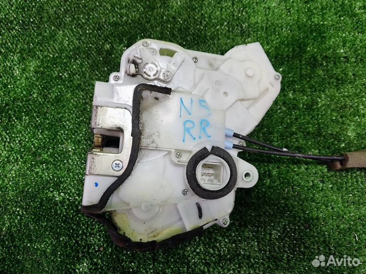 Замок двери задней правой Honda Civic 4D (FD) 2009