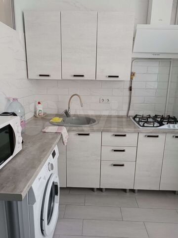 2-к. квартира, 52 м², 2/9 эт.