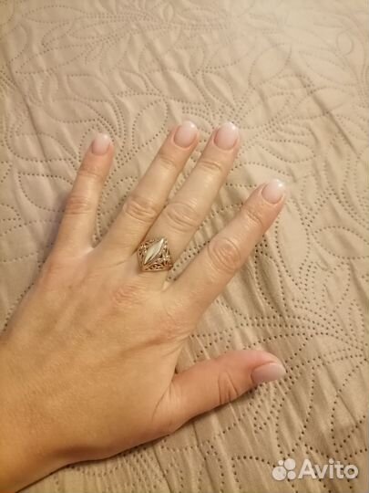 Кольцо золотое