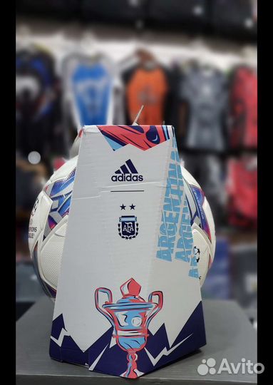 Футбольный мяч адидас uefa лига чемпион 2023г