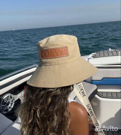 Панама loewe бежевая