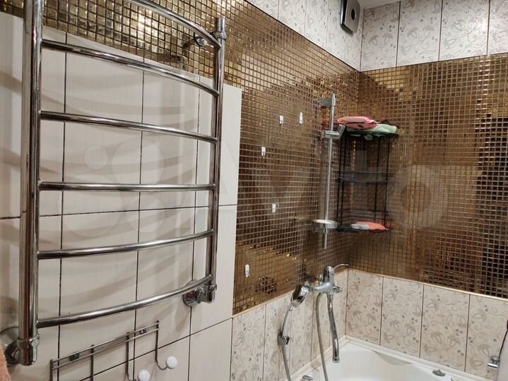 2-к. квартира, 65 м², 19/23 эт.