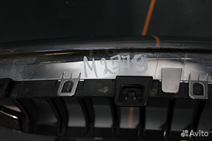 Решетка радиатора левая - BMW 3 F34 GT(2011-н.в.)