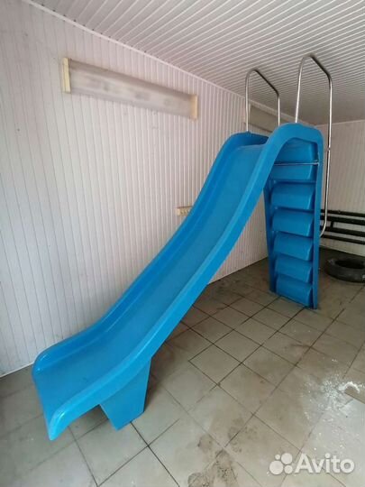 Стеклопластиковая детская горка для бассейна
