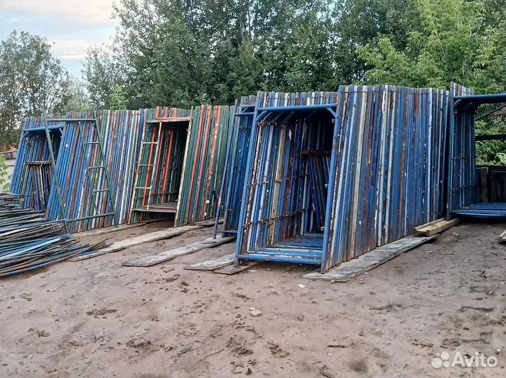 Леса строительные