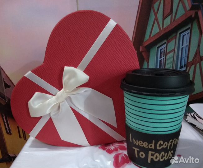 Бариста в кофейню