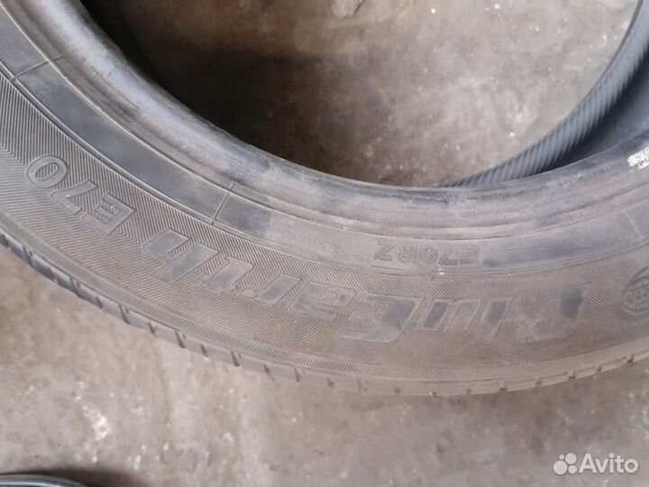 Yokohama BluEarth E70 215/55 R17 94V