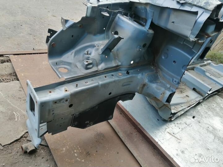 Четверть передняя правая Ssang Yong Actyon NEW