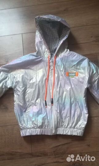 Ветровка для девочки