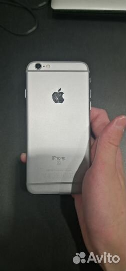 iPhone 6S, 16 ГБ