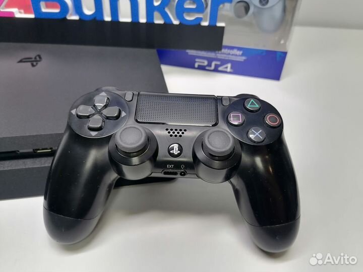 PS4 Slim +2джоя, игры