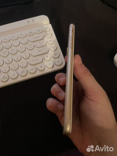 iPhone 8 Plus, 64 ГБ