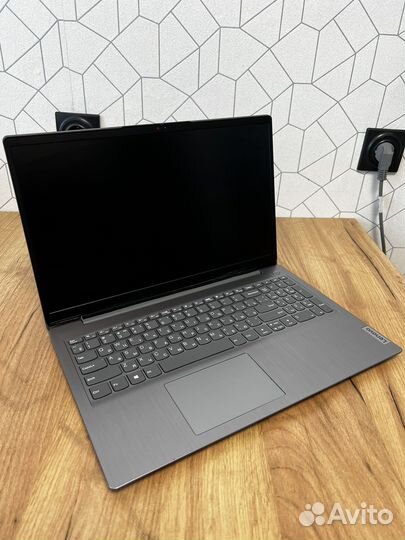 Мощный Lenovo i3-1115G4/ 8GB/ SSD 256/ IPS FHD