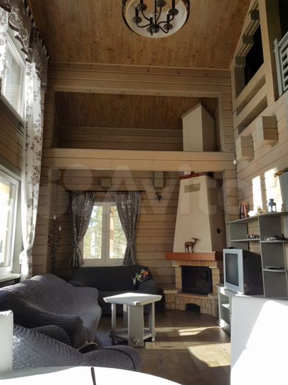 Дом 270 м² на участке 10,5 сот.