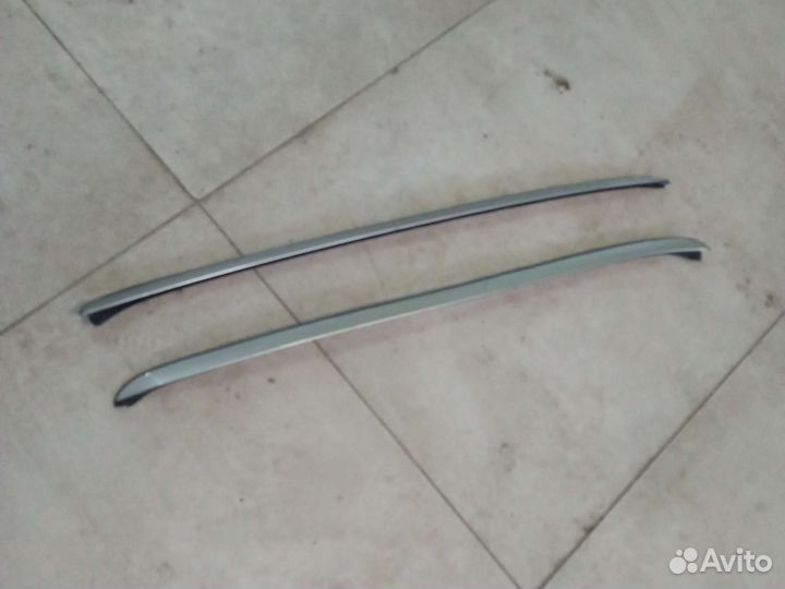 Молдинг лобового стекла на BMW X5 E70