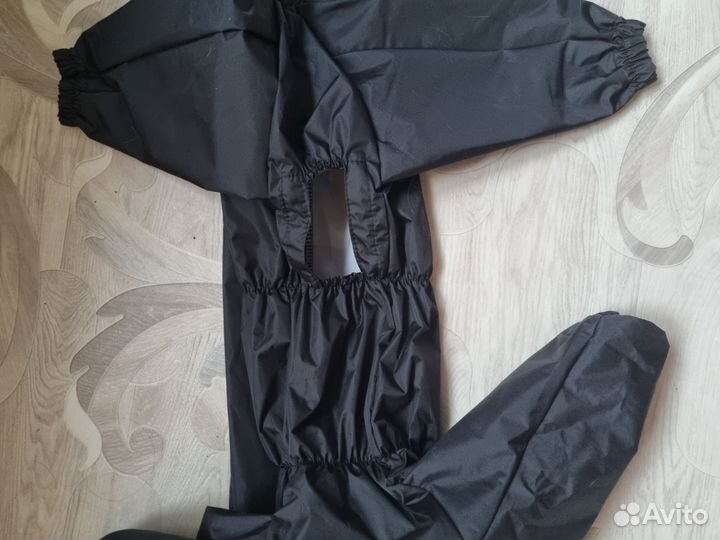 Комбинезон-дождевик на кобеля