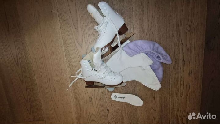 Коньки фигурные детские профессиональные