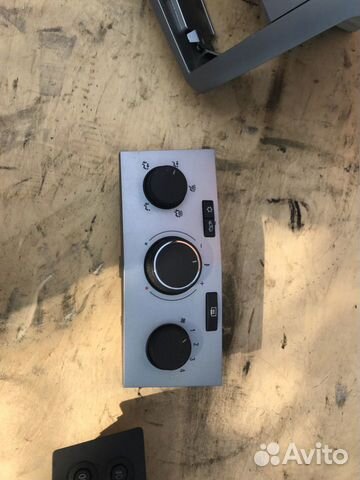 Блок кондиционера на опель zafira B