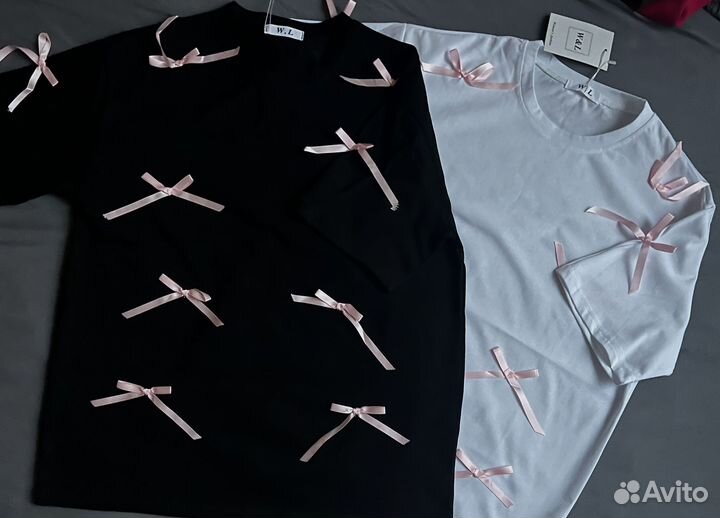 Футболка с бантиками