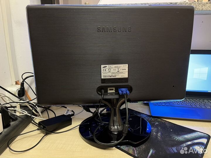 Монитор 23 дюйма