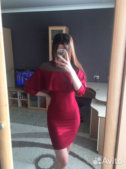 Вечернее платье