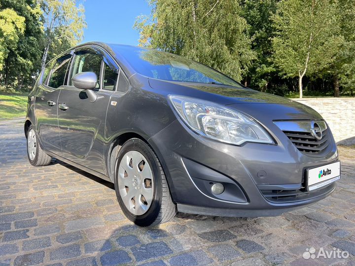 opel meriva 2011