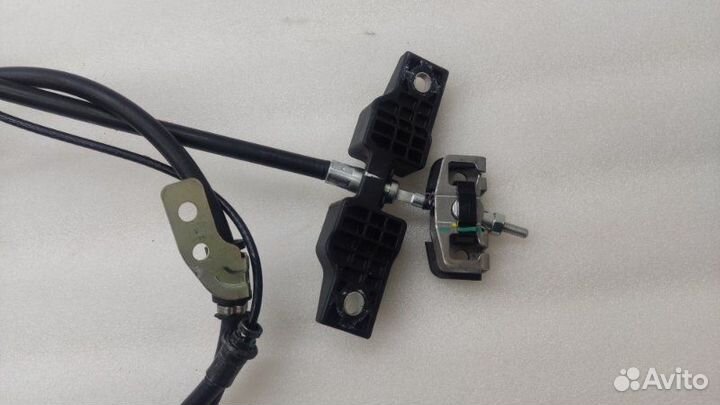 Трос стояночного тормоза Kia K5 DL3 G4NA 2021