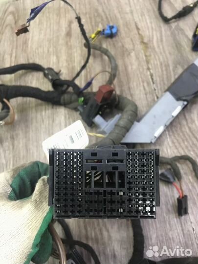 Проводка торпеды Opel Astra H универсал Z16XER