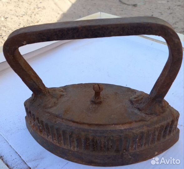 Утюг чугунный старинный
