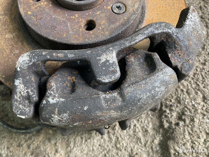 Тормозные суппорта Рено laguna 1 передние