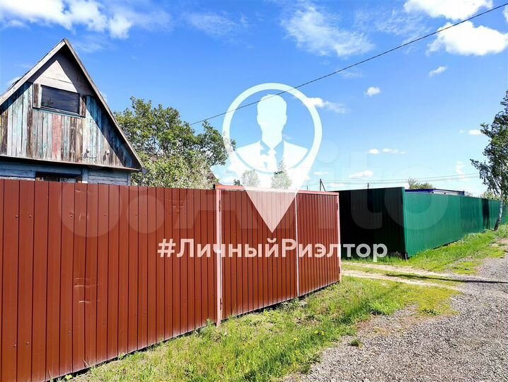 Дом 25 м² на участке 7,5 сот.