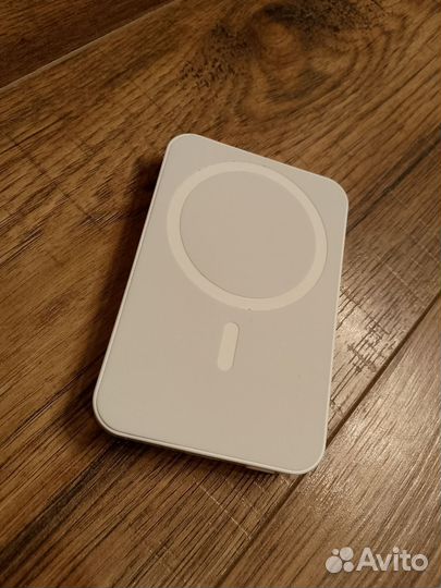 Внешний аккумулятор magsafe