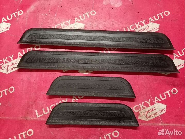 Накладка порога передняя левая Хендай Элантра 6 ад