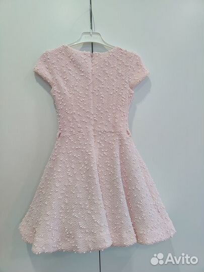 Нарядное розовое платье 