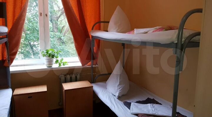 Комната 20 м², 1/2 эт.