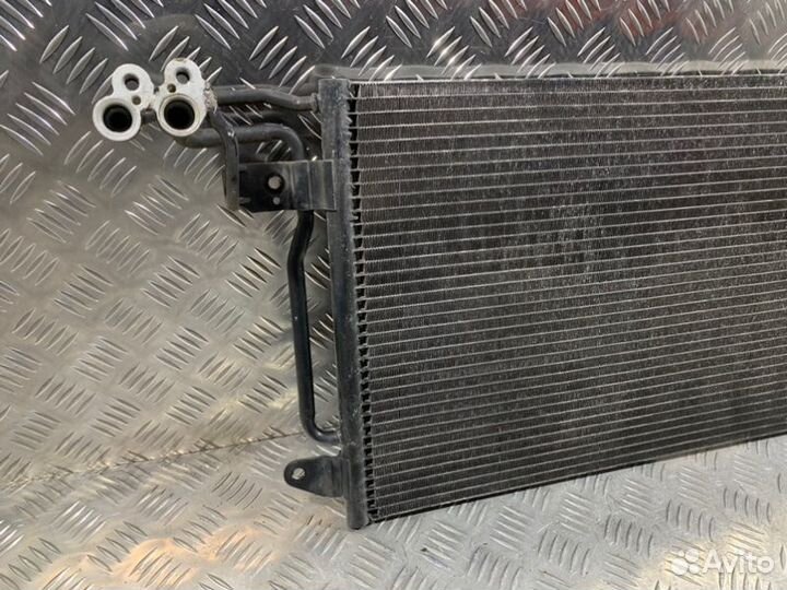 Радиатор кондиционера Audi A1 8X