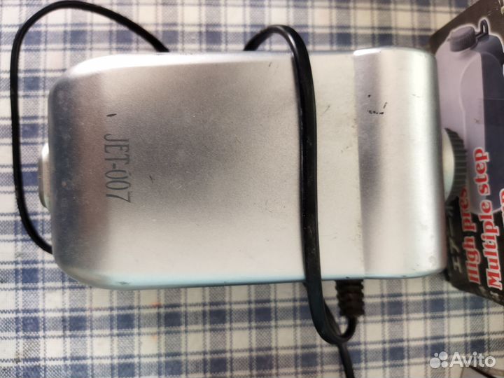 Компрессор воздушный и грунт для аквариума