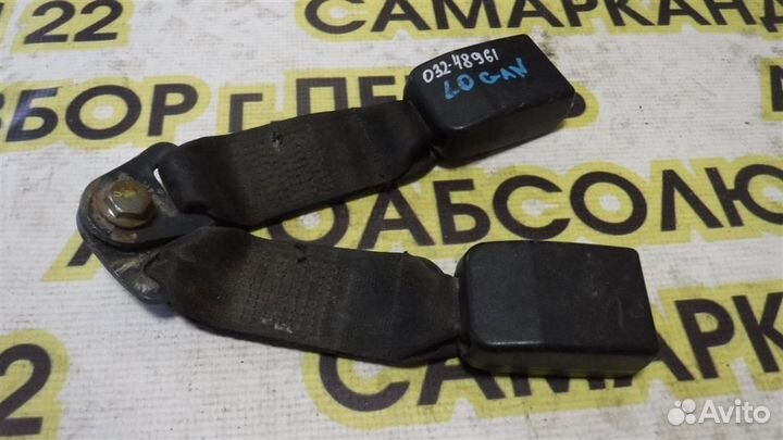 Ответная часть ремня безопасности Renault Logan I