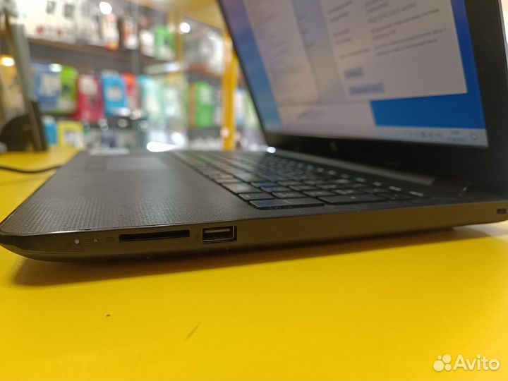Ноутбук HP 15-rb061ur