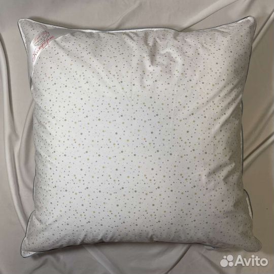 Подушка пуховая новая