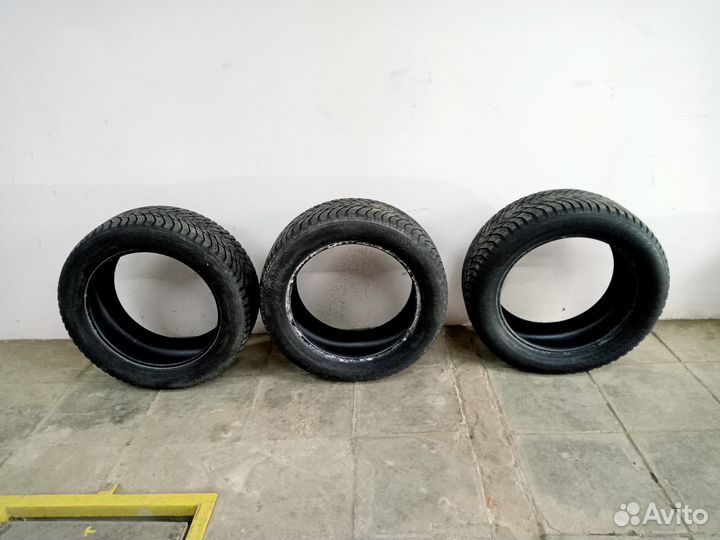 Nokian Tyres Hakkapeliitta R2 SUV 275/50 R20