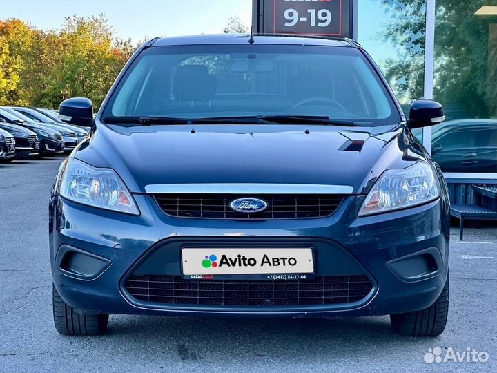 Ford Focus 1.8 МТ, 2010, 180 273 км