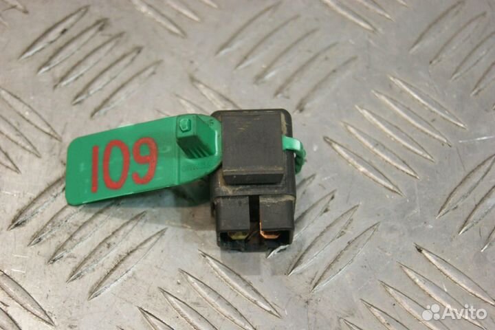 Реле Suzuki GSF250 Bandit, GJ74A