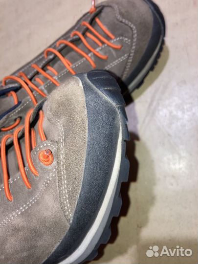 Полуботинки для треккинга Lomer