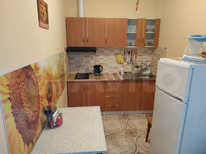 2-к. квартира, 50 м², 3/3 эт.